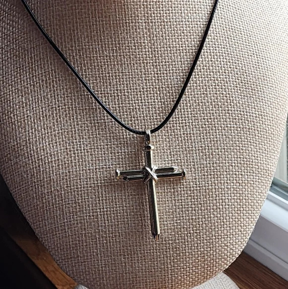 Silver Cross Pendant Necklace - Picture 4 of 7